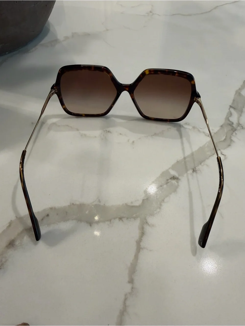 Burberry authentic accessory